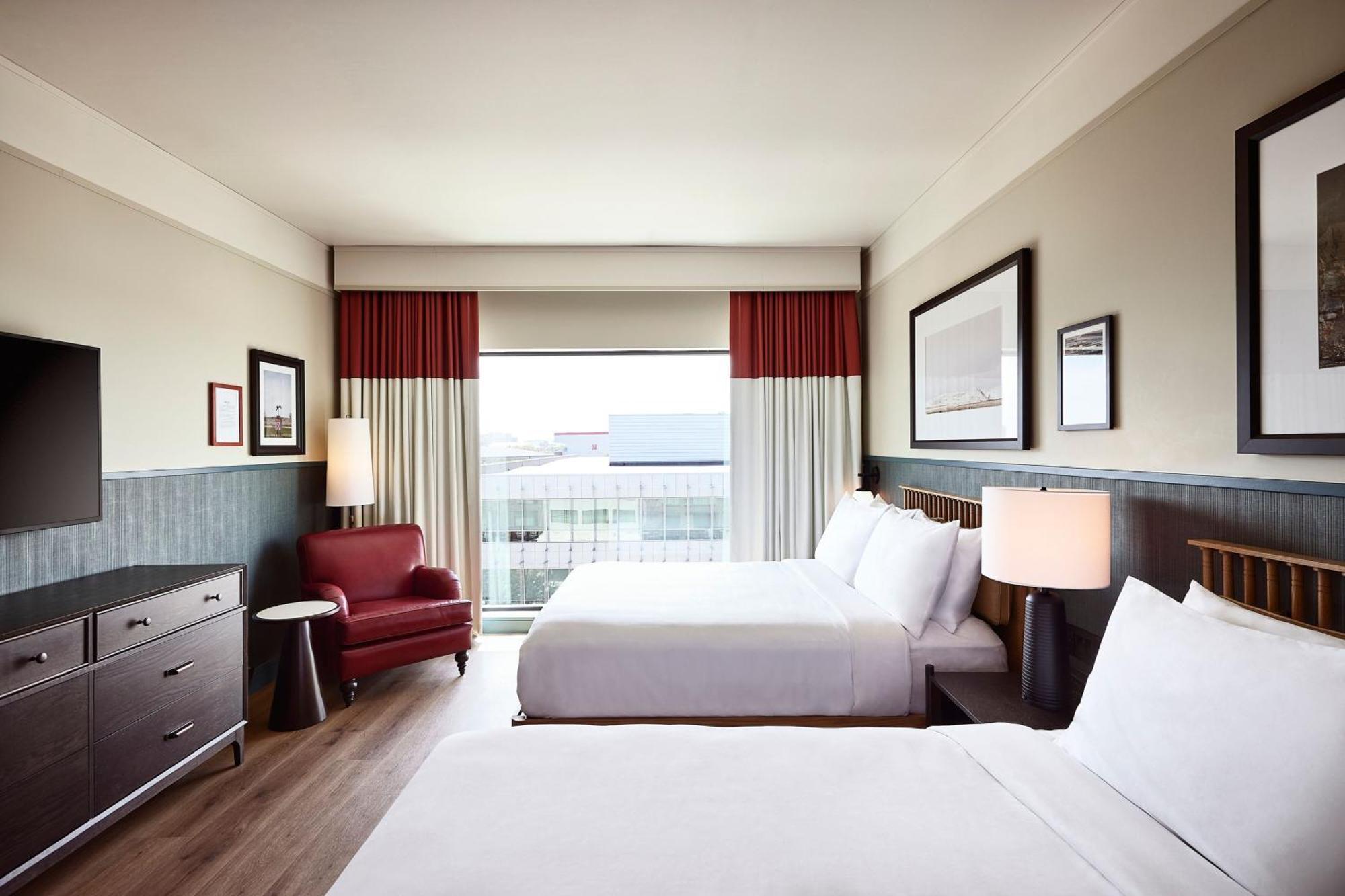 The Scarlet, Lincoln, A Tribute Portfolio Hotel 外观 照片