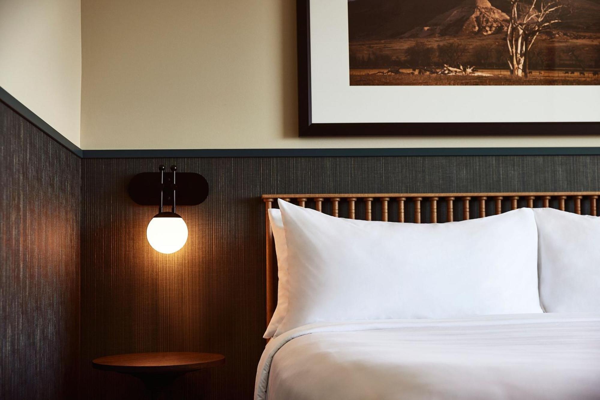 The Scarlet, Lincoln, A Tribute Portfolio Hotel 外观 照片