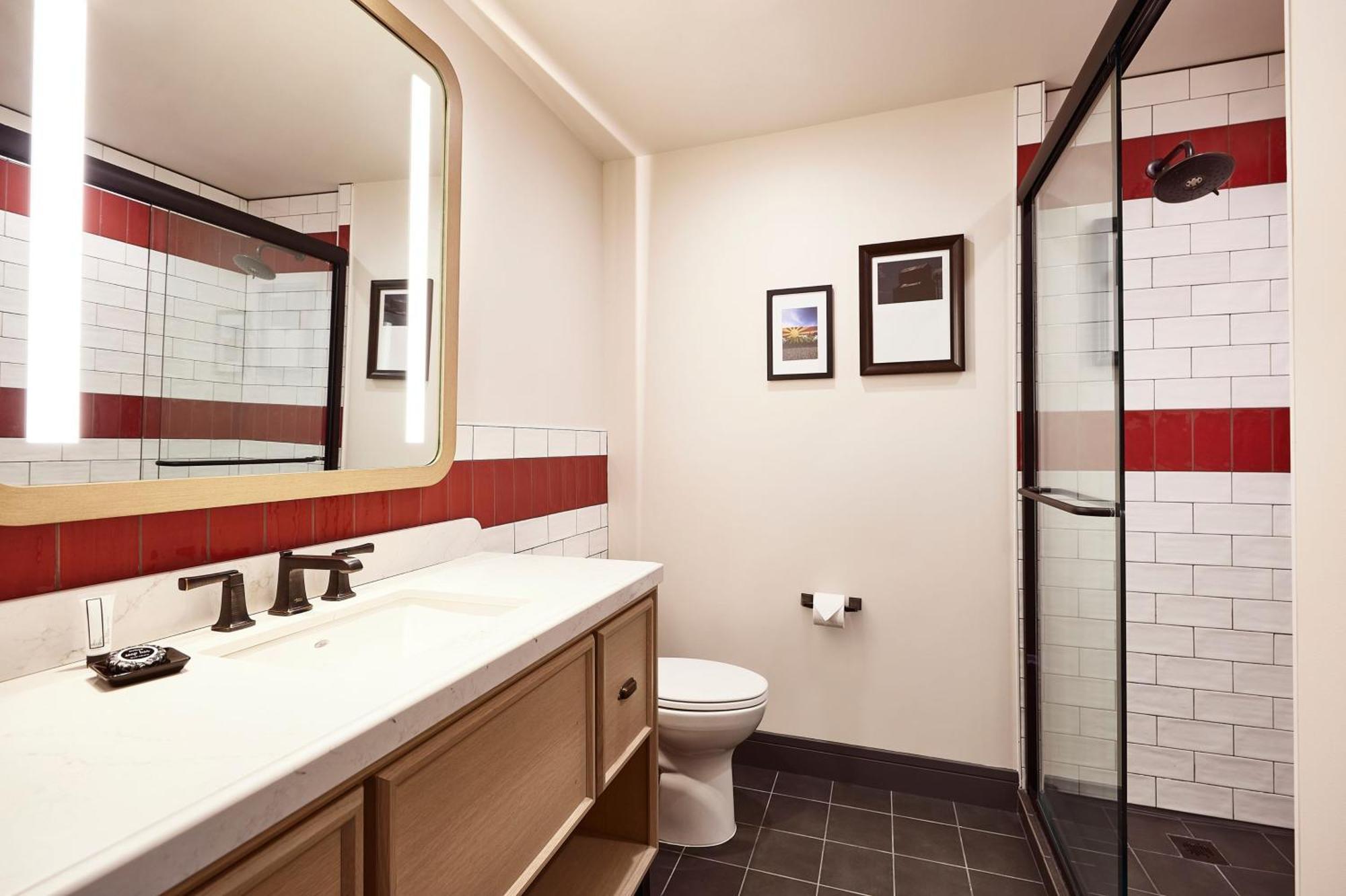 The Scarlet, Lincoln, A Tribute Portfolio Hotel 外观 照片